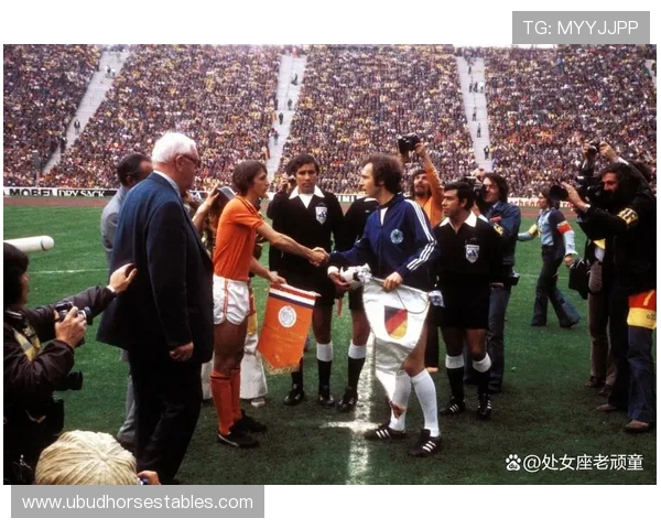 克鲁伊夫式节奏掌控对现代足球比赛艺术的重塑影响分析