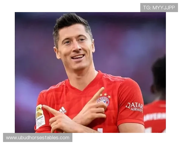 莱万多夫斯基单赛季进球能力解析:产量上限是否达到历史级